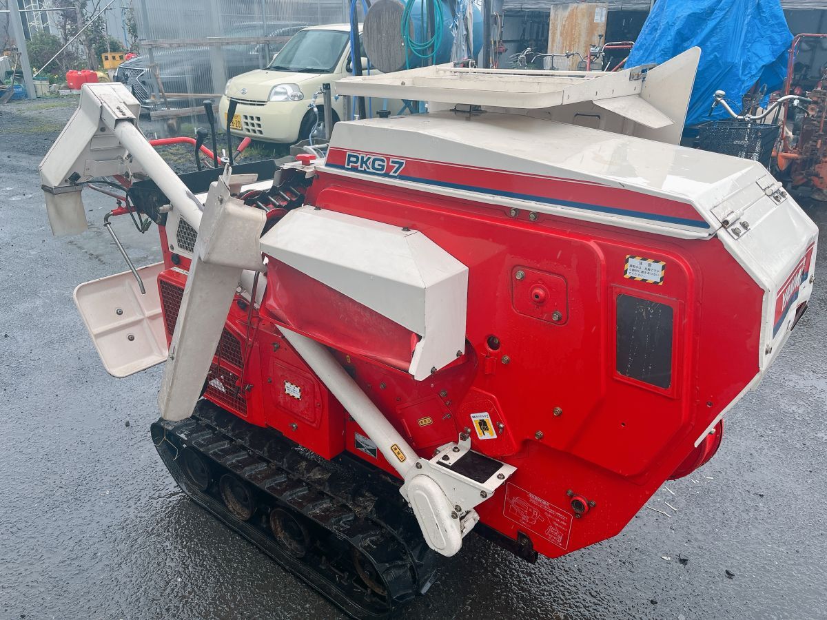 中古 YANMAR ヤンマー 自動脱こく機 PKG7 自走式 脱穀機 中古 YANMAR ヤンマー 自動脱こく機 PKG7 自走式 脱穀機