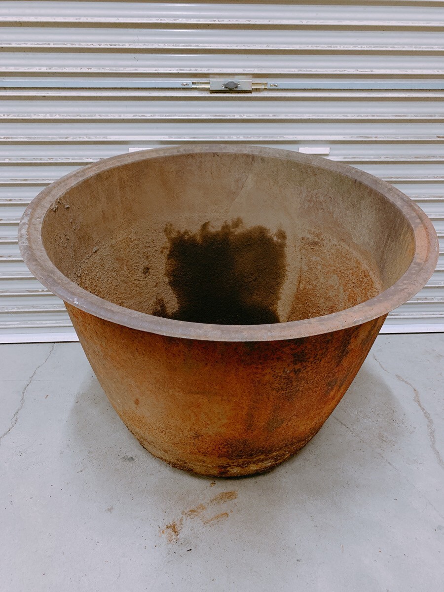 訳あり 五右衛門風呂 直径81cm 栓欠品 穴あき 露天風呂 鉄風呂 訳あり 五右衛門風呂 直径81cm 栓欠品 穴あき 露天風呂 鉄風呂