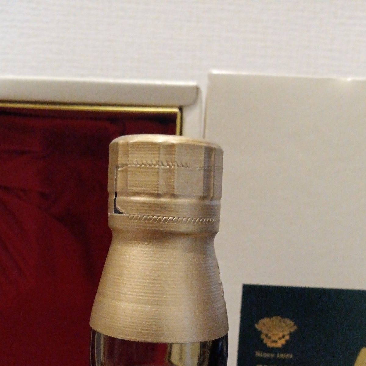 サントリー ピュアモルト ウイスキー 山崎10年 750ml 箱付 未 サントリー ピュアモルト ウイスキー 山崎10年 750ml 箱付 未