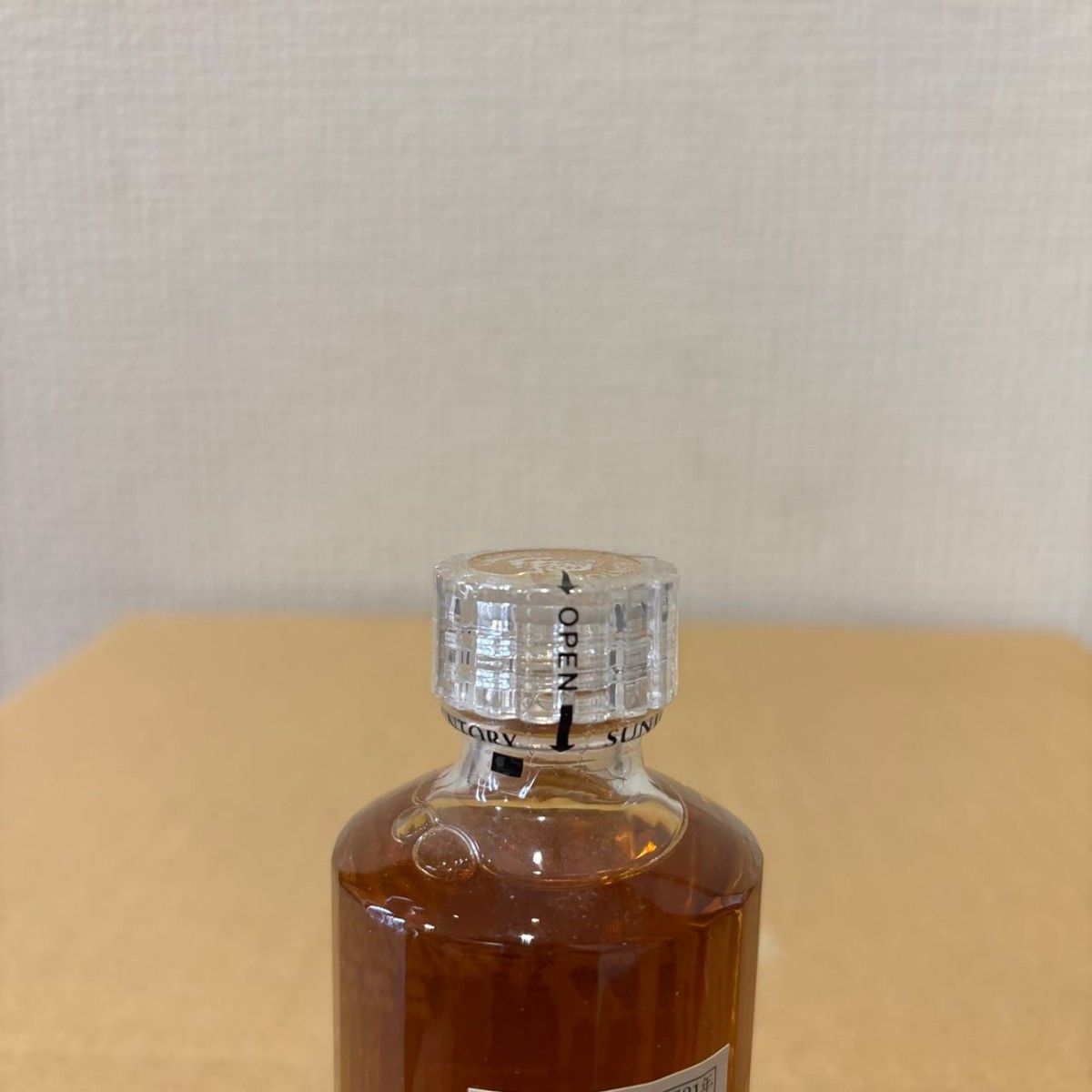 サントリー ウイスキー 響21年 クリアキャップ ミニボトル 50ml サントリー ウイスキー 響21年 クリアキャップ ミニボトル 50ml