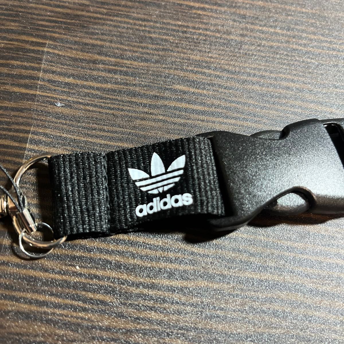 adidas ネックストラップ 新品未使用品|Yahoo!フリマ(旧PayPay adidas ネックストラップ 新品未使用品|Yahoo!フリマ(旧PayPay