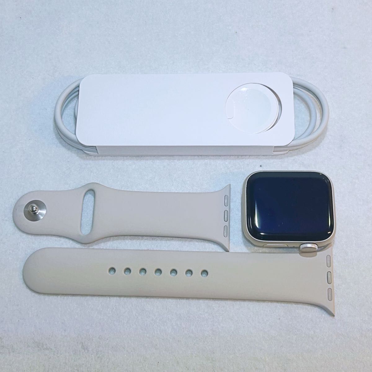 Apple Watch SE 第2世代 GPS 40mm アップルウォッチ スター Apple Watch SE 第2世代 GPS 40mm アップルウォッチ スター
