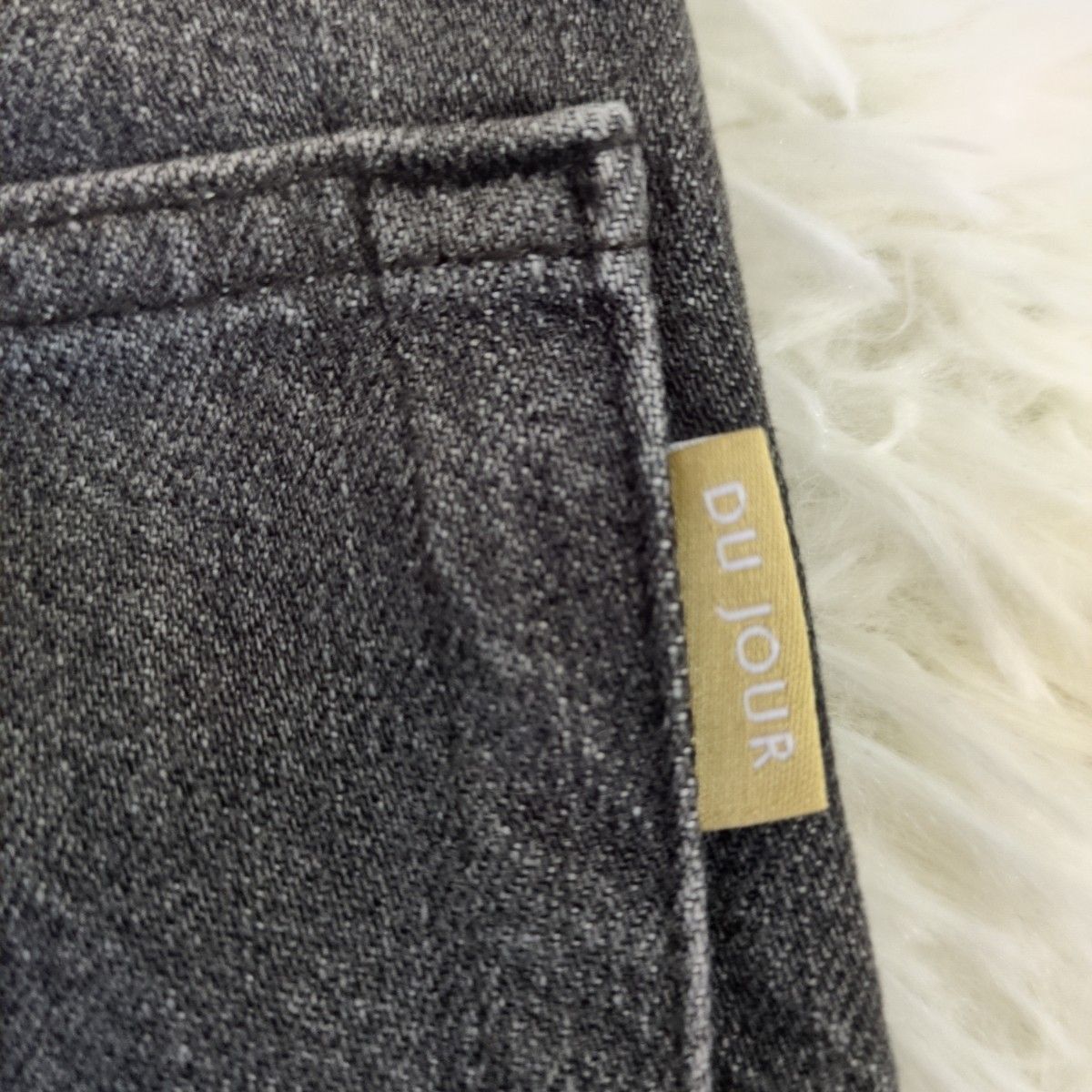 DU JOUR ワイドデニム M（W66〜70）美品 綿100%ラベル 牛革