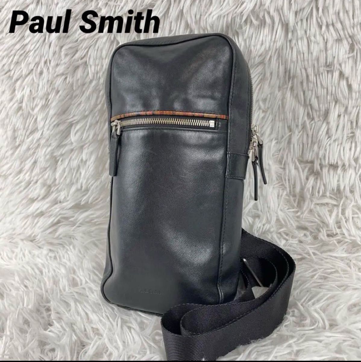 美品 Paul Smith ボディバッグ オールレザー マルチストライプ 美品 Paul Smith ボディバッグ オールレザー マルチストライプ