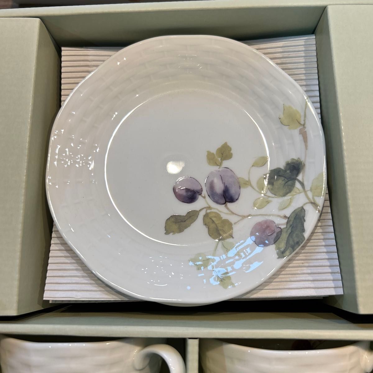 NARUMI Bone China 食器セット 新品未使用|Yahoo!フリマ(旧 NARUMI Bone China 食器セット 新品未使用|Yahoo!フリマ(旧