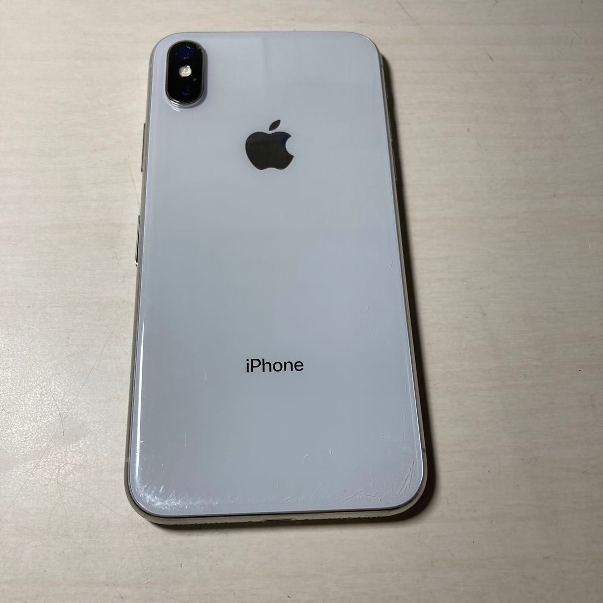 21695 iPhone X 256GB シルバー SIMフリー ジャンク品 本体のみ 21695 iPhone X 256GB シルバー SIMフリー ジャンク品 本体のみ