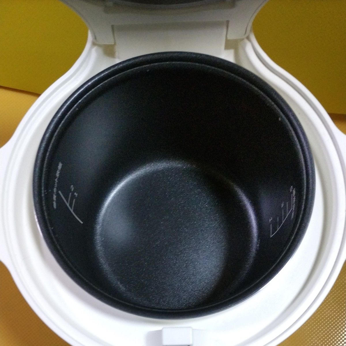 ロカボ LOCABO スチーム糖質カット炊飯器 JM−C20E−Wホワイト5 ロカボ LOCABO スチーム糖質カット炊飯器 JM−C20E−Wホワイト5