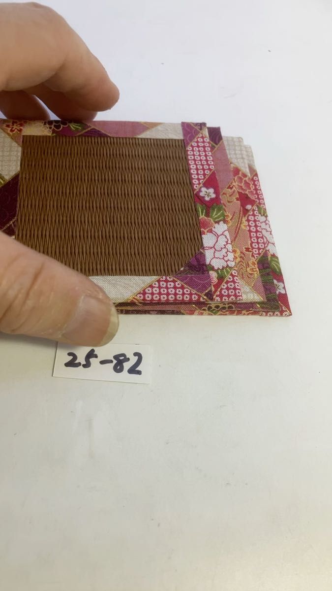 茶色メセキ畳に花柄コースター4枚組 25-82
