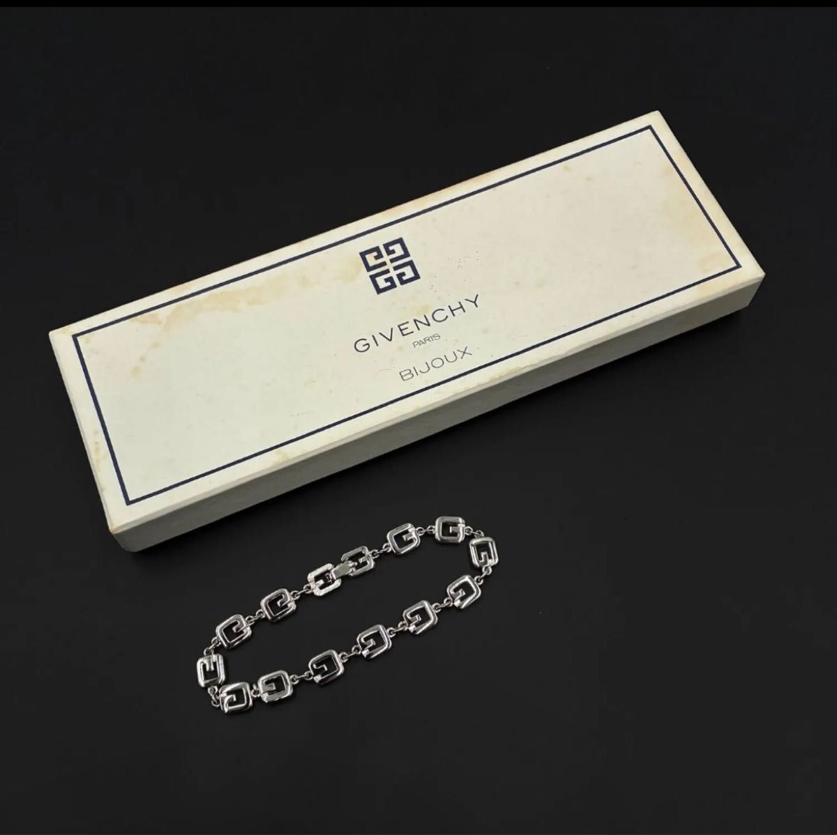 美品】GIVENCHY Gロゴ シルバー ブレスレットブレスレット 美品】GIVENCHY Gロゴ シルバー ブレスレットブレスレット