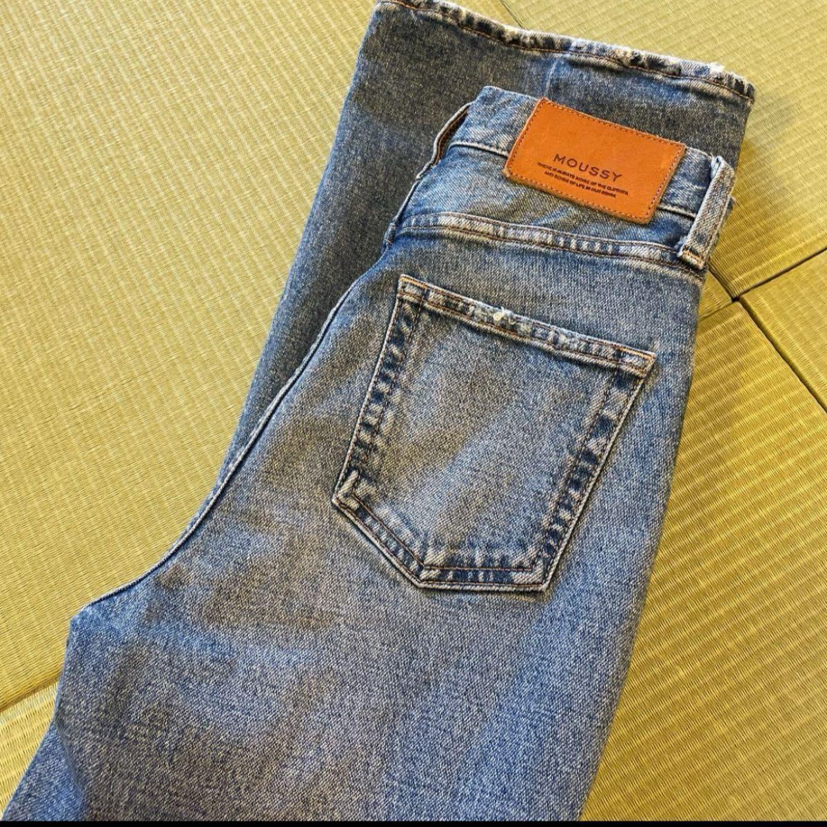 美品】MOUSSY MVS FLARE フレアデニム 24インチ|Yahoo!フリマ 美品】MOUSSY MVS FLARE フレアデニム 24インチ|Yahoo!フリマ