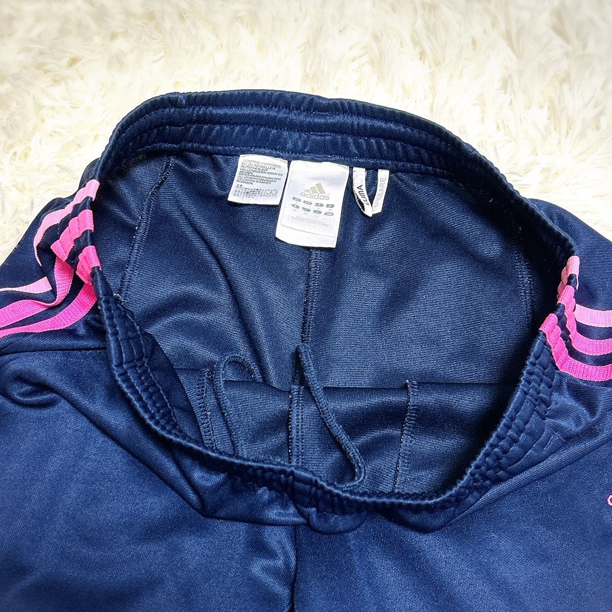 adidas ジャージ セットアップ 上下セット ネイビー/ピンク adidas ジャージ セットアップ 上下セット ネイビー/ピンク