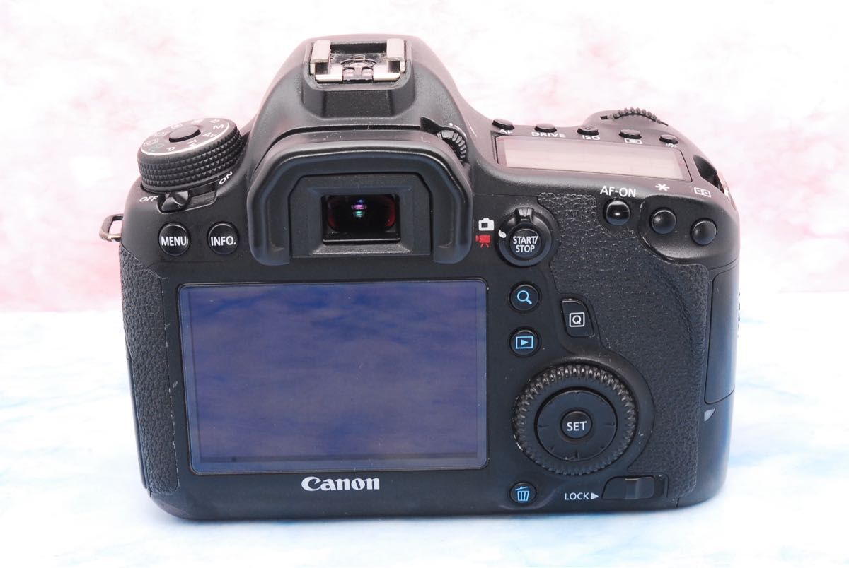 Canon EOS 6D コスパ フルサイズ 一眼レフカメラ Wi-Fi 超望遠 Canon EOS 6D コスパ フルサイズ 一眼レフカメラ Wi-Fi 超望遠