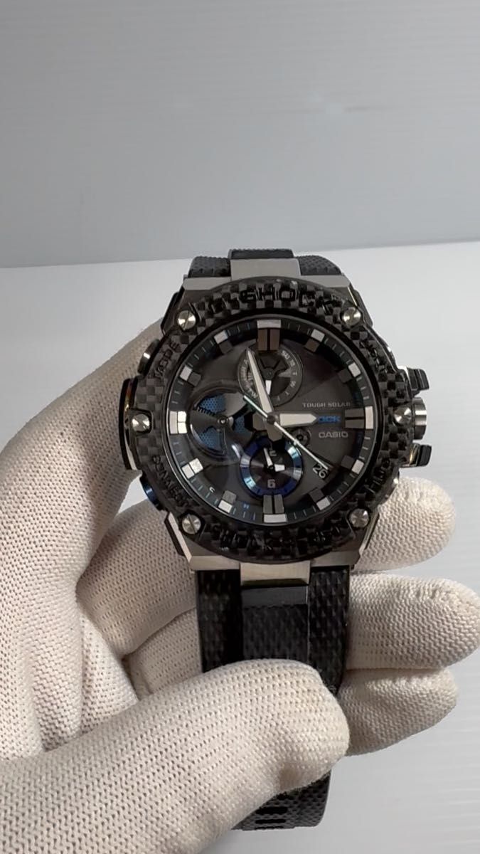 連休中でも発送致します・箱付・美品!CASIO・G-SHOCK・GSTーB100XAー1AJF・ソーラースマホリンク・東レ樹脂使用