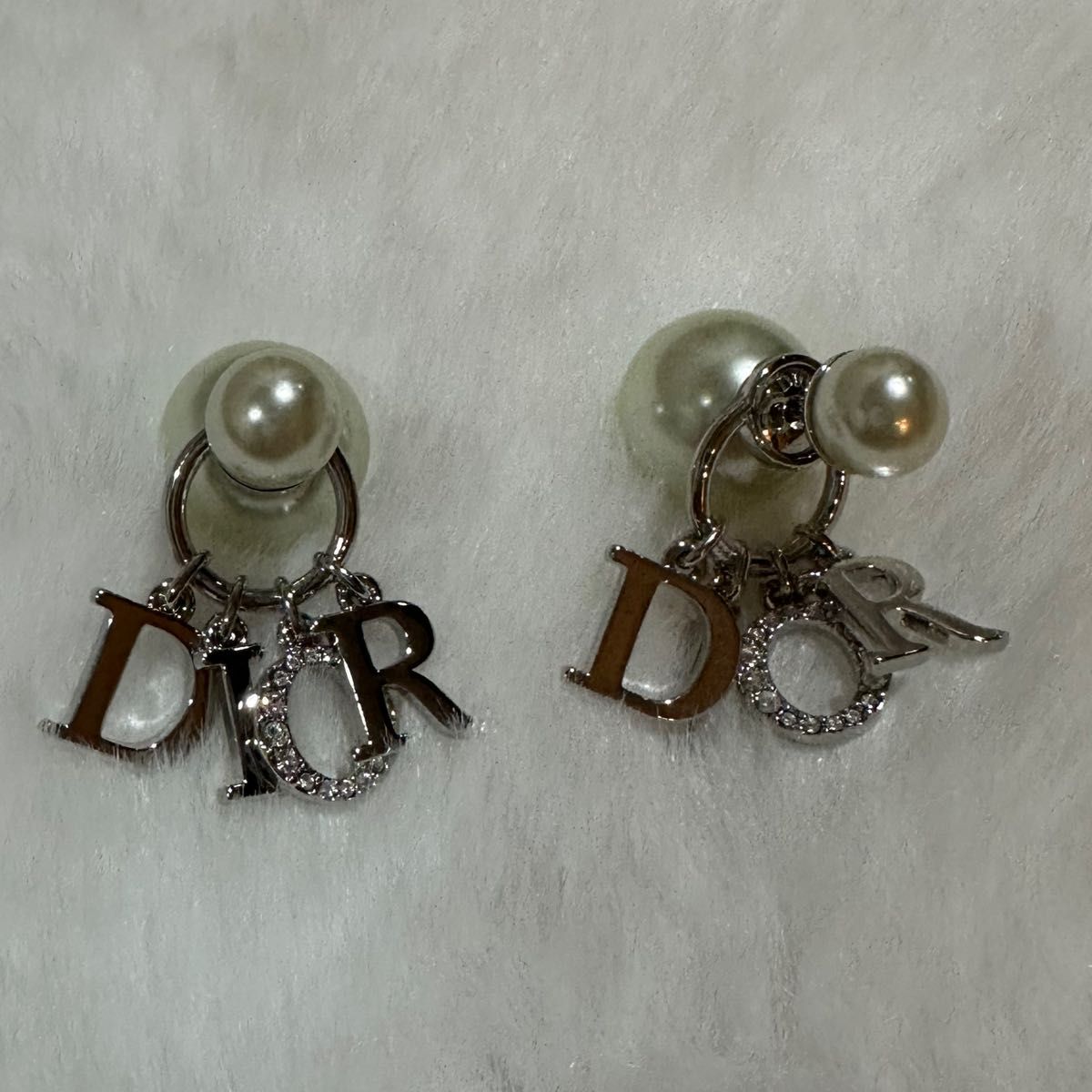 DIOR TRIBALES ピアス|Yahoo!フリマ(旧PayPayフリマ) DIOR TRIBALES ピアス|Yahoo!フリマ(旧PayPayフリマ)