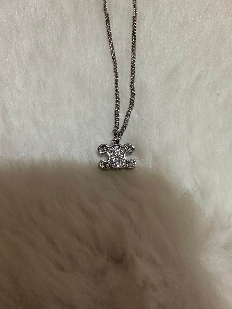 CELINE トリオンフ ラインストーンネックレス シルバー|Yahoo CELINE トリオンフ ラインストーンネックレス シルバー|Yahoo