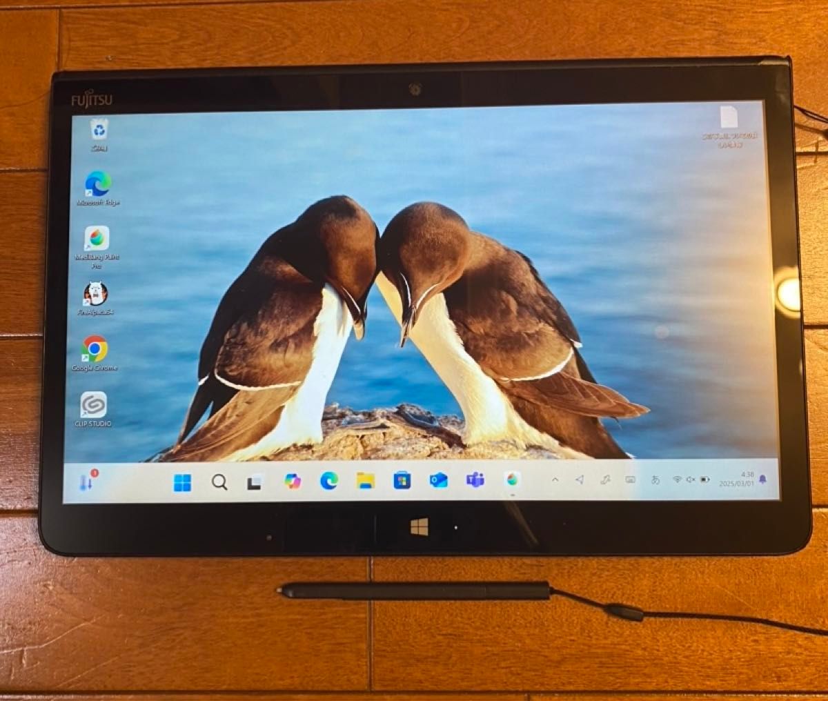 良品】【即日発送】富士通 お絵描きタブレット windows11搭載 良品】【即日発送】富士通 お絵描きタブレット windows11搭載
