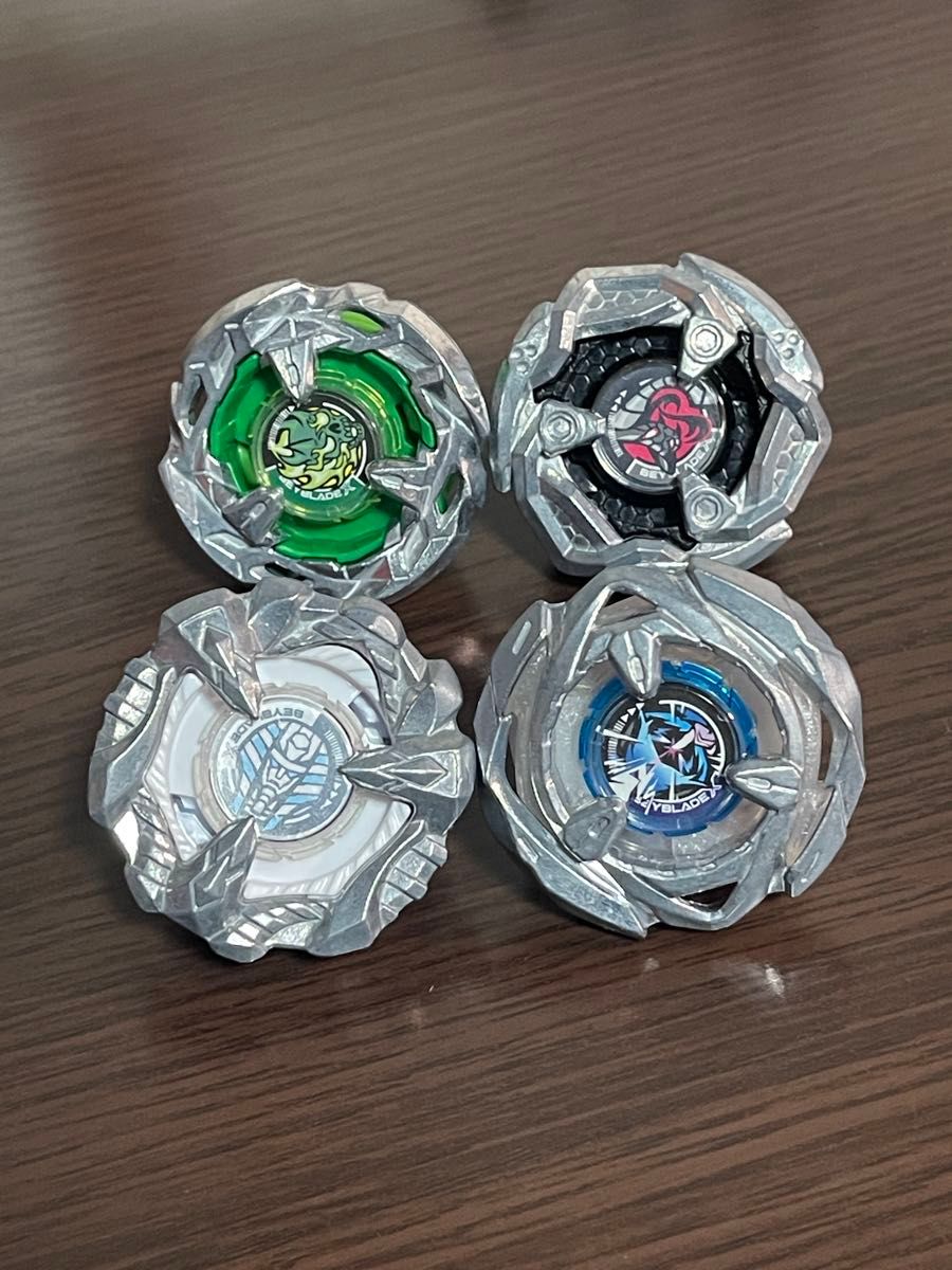 ベイブレードX まとめ売り 4点セット BeybladeX Bulk Sale ベイブレードX まとめ売り 4点セット BeybladeX Bulk Sale