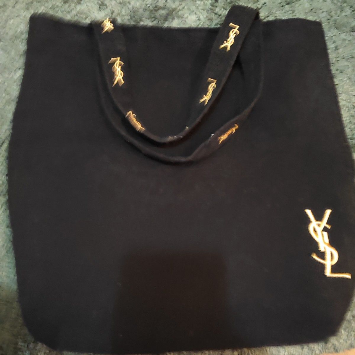 Yves Saint Laurent トートバッグ ブラック|Yahoo!フリマ(旧 Yves Saint Laurent トートバッグ ブラック|Yahoo!フリマ(旧