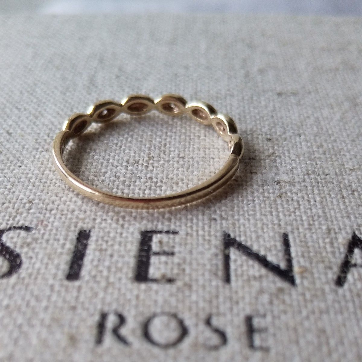 美品】シエナロゼ SIENAROSE k10 イエローゴールド ダイヤモンド 美品】シエナロゼ SIENAROSE k10 イエローゴールド ダイヤモンド