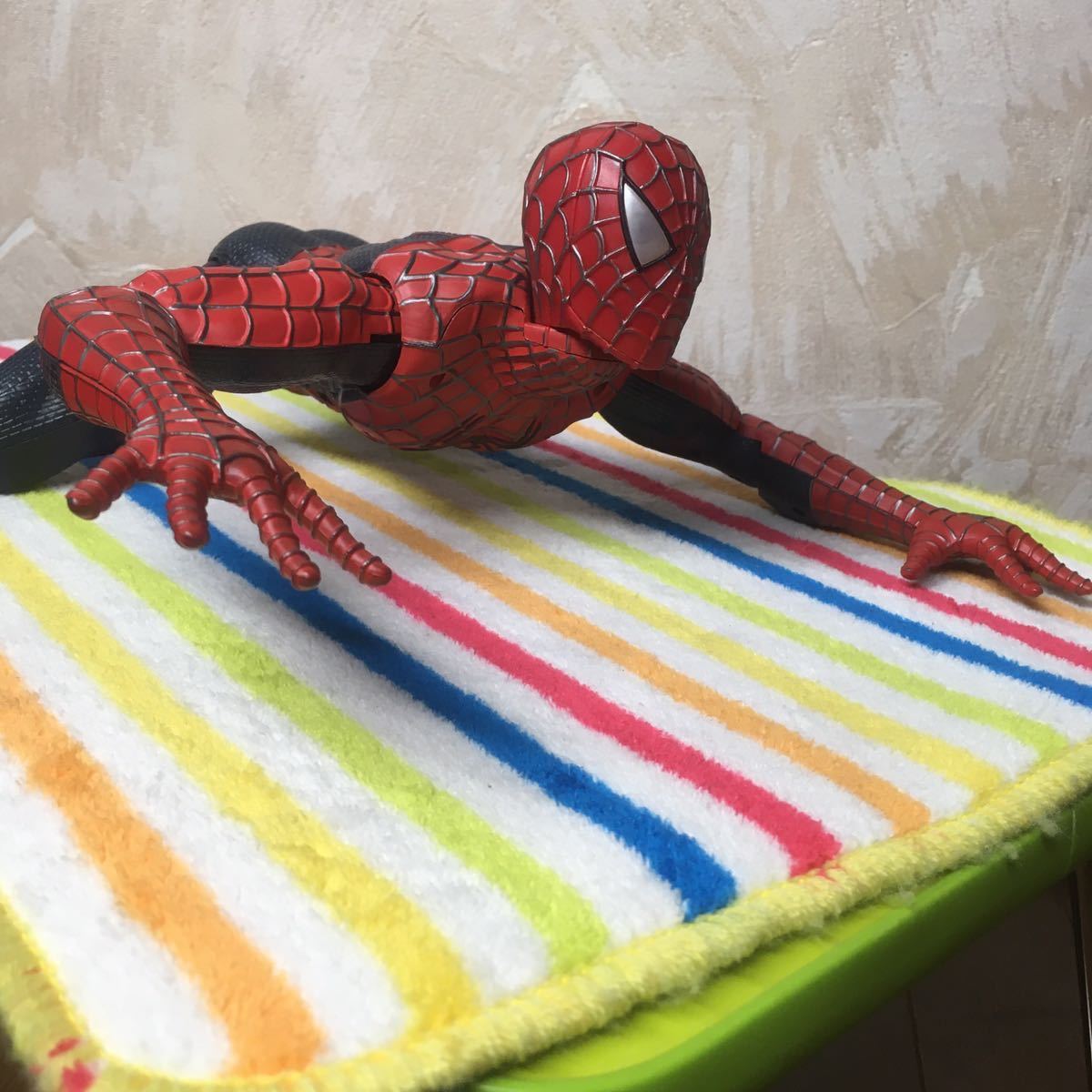 ☆TOY BIZ(トイビズ)☆エレクトロニック フロアークローリング スパイダーマン(映画スパイダーマン2)ELECTRONIC FLOOR CRAWLING SPIDER-MAN_画像5