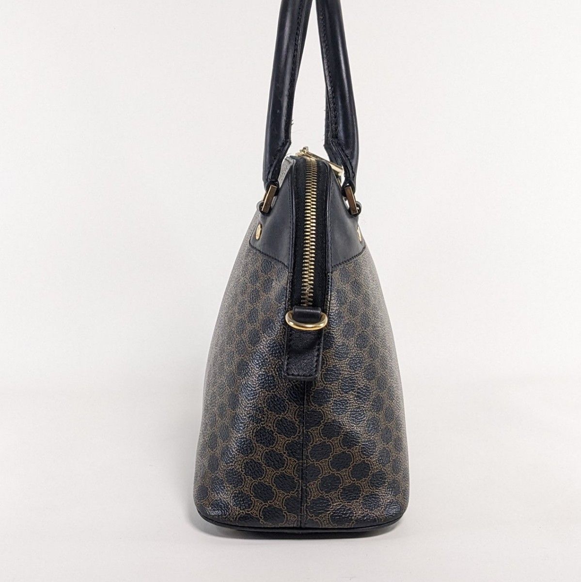 美品 セリーヌ ハンドバッグ ショルダーバッグ 2way 黒マカダム 美品 セリーヌ ハンドバッグ ショルダーバッグ 2way 黒マカダム
