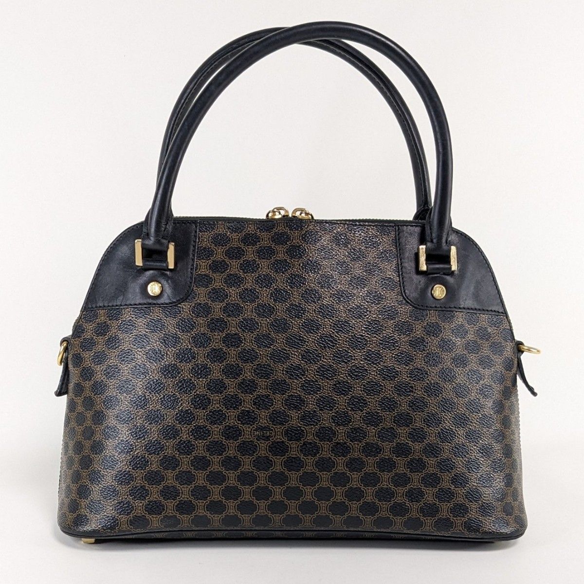 美品 セリーヌ ハンドバッグ ショルダーバッグ 2way 黒マカダム 美品 セリーヌ ハンドバッグ ショルダーバッグ 2way 黒マカダム