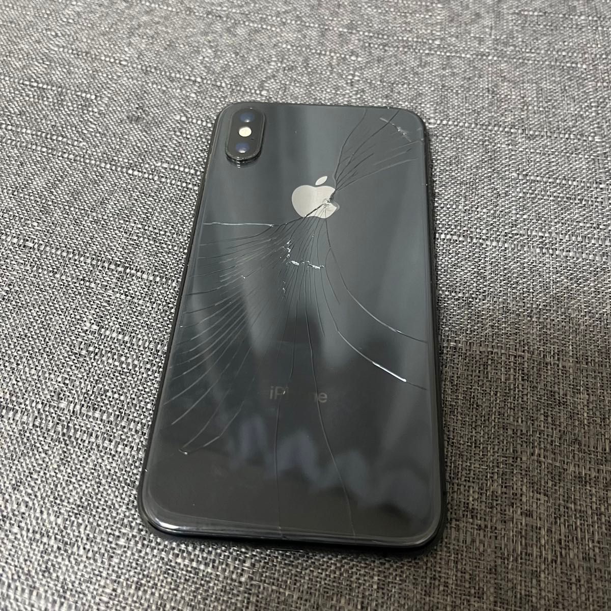 バッテリー82%】iPhoneXS 64GB SIMフリー ブラック|Yahoo バッテリー82%】iPhoneXS 64GB SIMフリー ブラック|Yahoo
