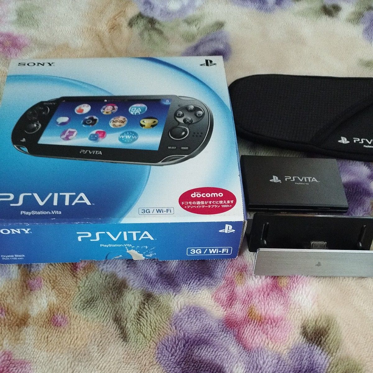 PlayStation Vita (プレイステーション ヴィータ) 3G/Wi-Fi PlayStation Vita (プレイステーション ヴィータ) 3G/Wi-Fi