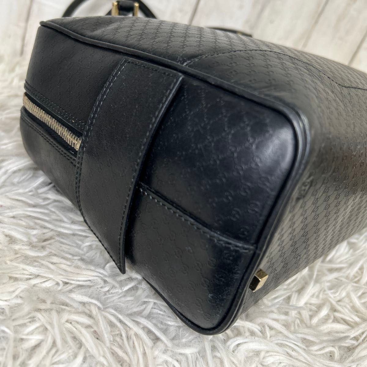 GUCCI ミニボストンバッグ ハンドバッグ ロゴ マイクロシマ GUCCI ミニボストンバッグ ハンドバッグ ロゴ マイクロシマ