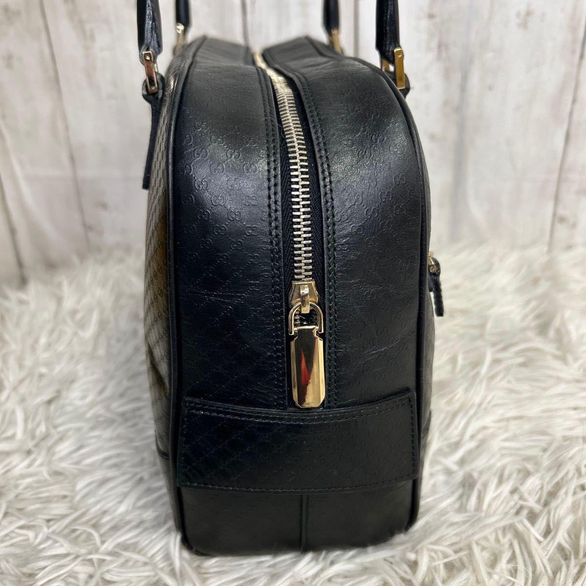 GUCCI ミニボストンバッグ ハンドバッグ ロゴ マイクロシマ GUCCI ミニボストンバッグ ハンドバッグ ロゴ マイクロシマ