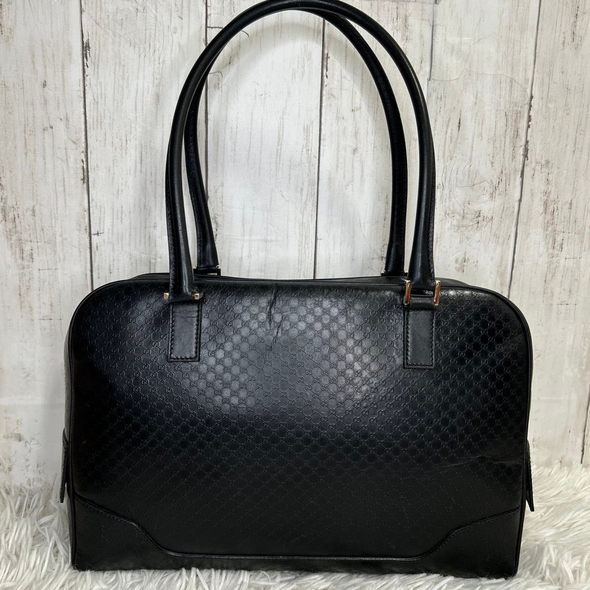 GUCCI ミニボストンバッグ ハンドバッグ ロゴ マイクロシマ GUCCI ミニボストンバッグ ハンドバッグ ロゴ マイクロシマ