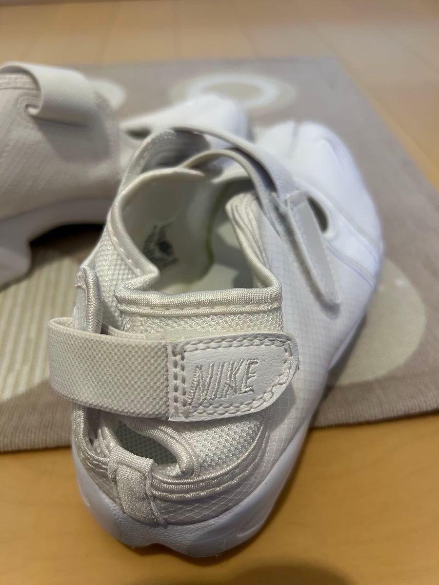 美品 NIKE エアリフト エアリフトスニーカー AIR RIFT BR 26 美品 NIKE エアリフト エアリフトスニーカー AIR RIFT BR 26
