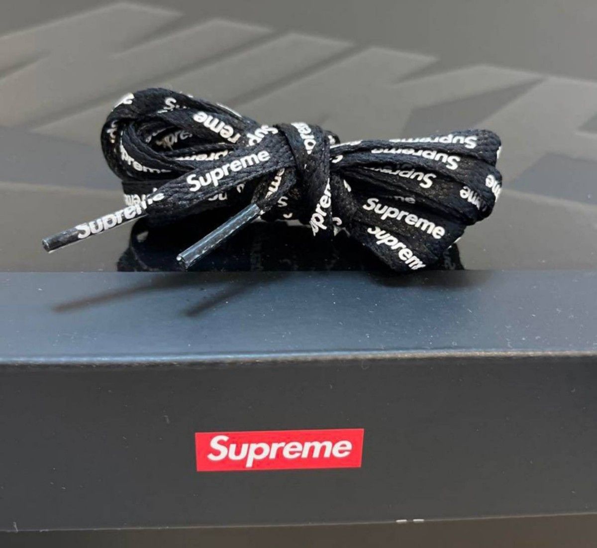 シュプリーム 靴紐/supreme シューレース/ 新品未使用・匿名 シュプリーム 靴紐/supreme シューレース/ 新品未使用・匿名