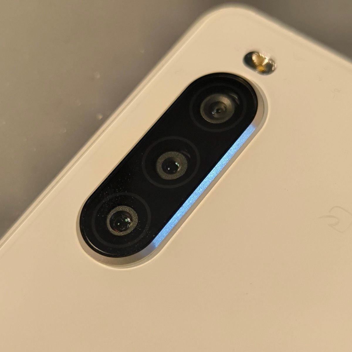 Xperia10Ⅱ ホワイト SIMロック解除済み docomo|Yahoo!フリマ Xperia10Ⅱ ホワイト SIMロック解除済み docomo|Yahoo!フリマ