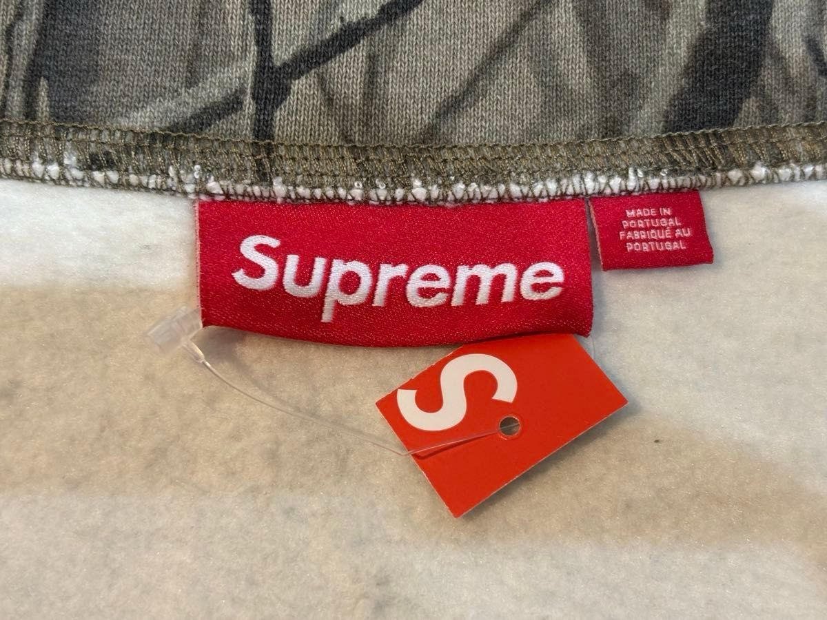 Supreme Small Box Half Zip Pullover Realtree Hardwoods Camo Supreme Small Box Half Zip Pullover Realtree Hardwoods Camo