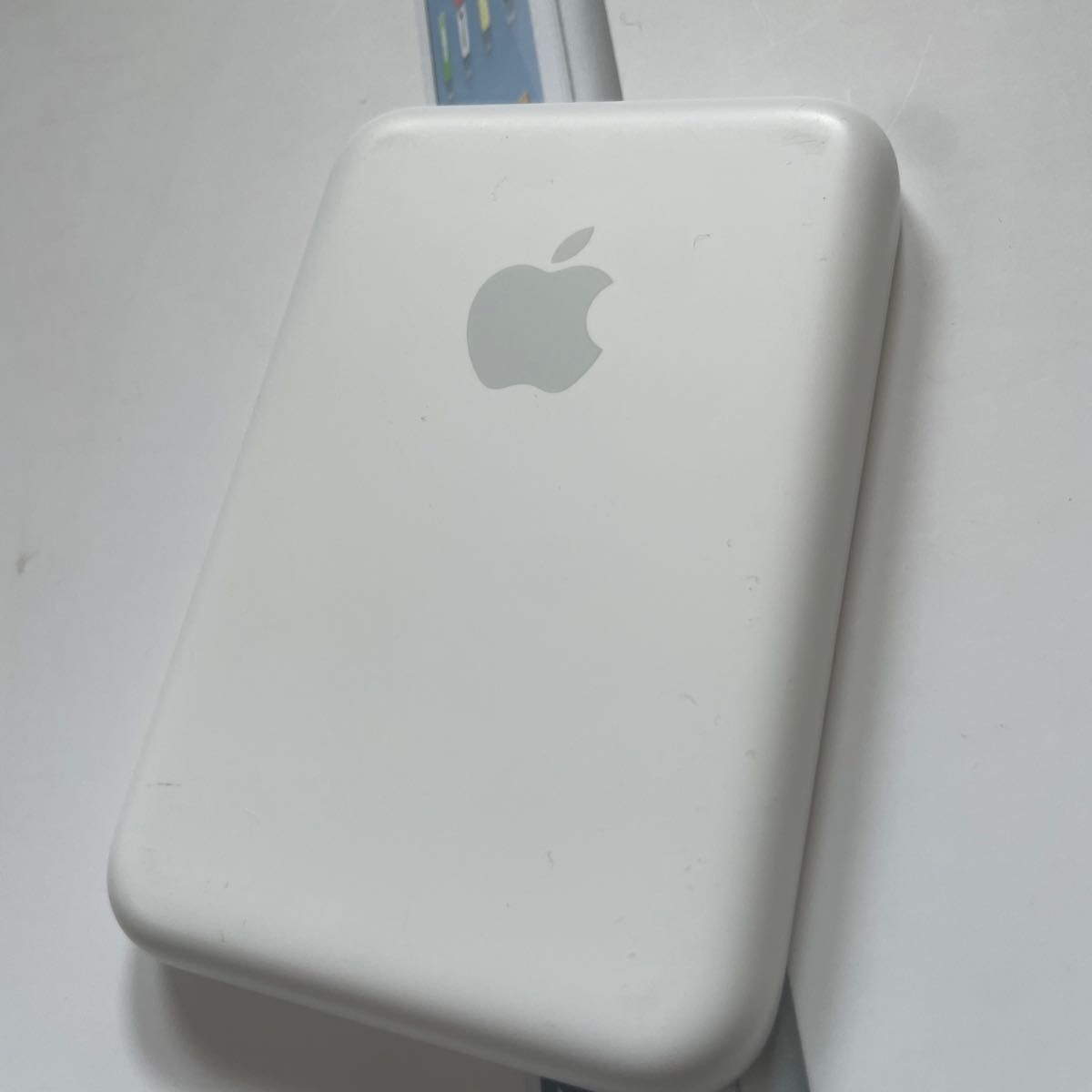 Apple 純正A2384 MagSafeバッテリーパック|Yahoo!フリマ(旧 Apple 純正A2384 MagSafeバッテリーパック|Yahoo!フリマ(旧