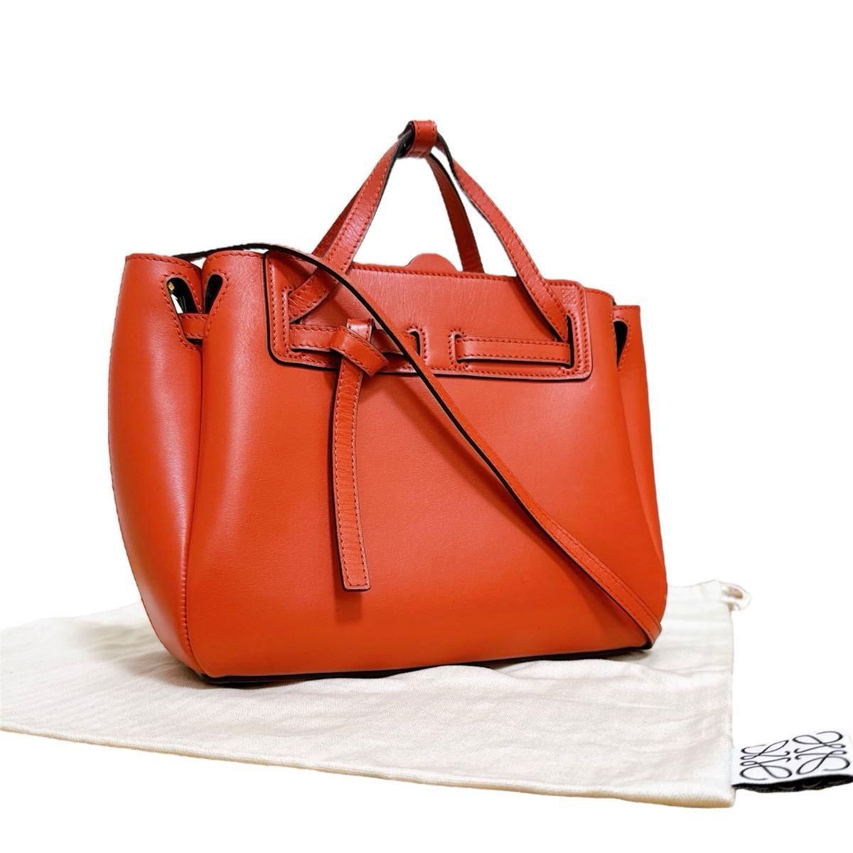 極美品 ロエベ レザー ラゾ ミニ 2WAY ハンドバッグ ショルダー 極美品 ロエベ レザー ラゾ ミニ 2WAY ハンドバッグ ショルダー