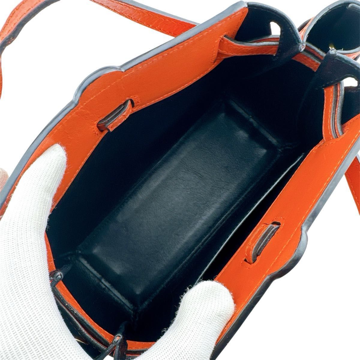 極美品 ロエベ レザー ラゾ ミニ 2WAY ハンドバッグ ショルダー 極美品 ロエベ レザー ラゾ ミニ 2WAY ハンドバッグ ショルダー