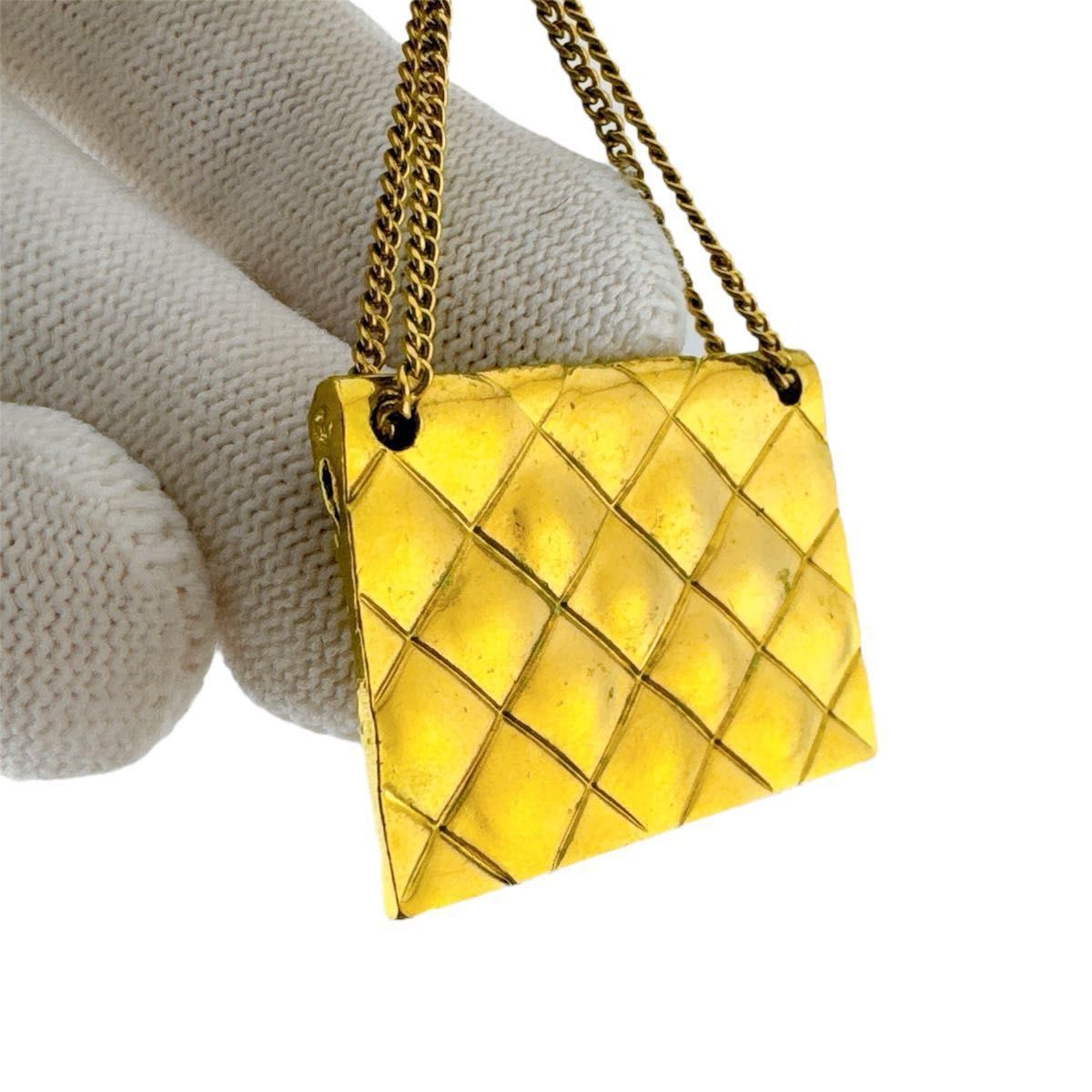 シャネル 31 RUE CAMBON 94A スイング ブローチ バッグモチーフ シャネル 31 RUE CAMBON 94A スイング ブローチ バッグモチーフ
