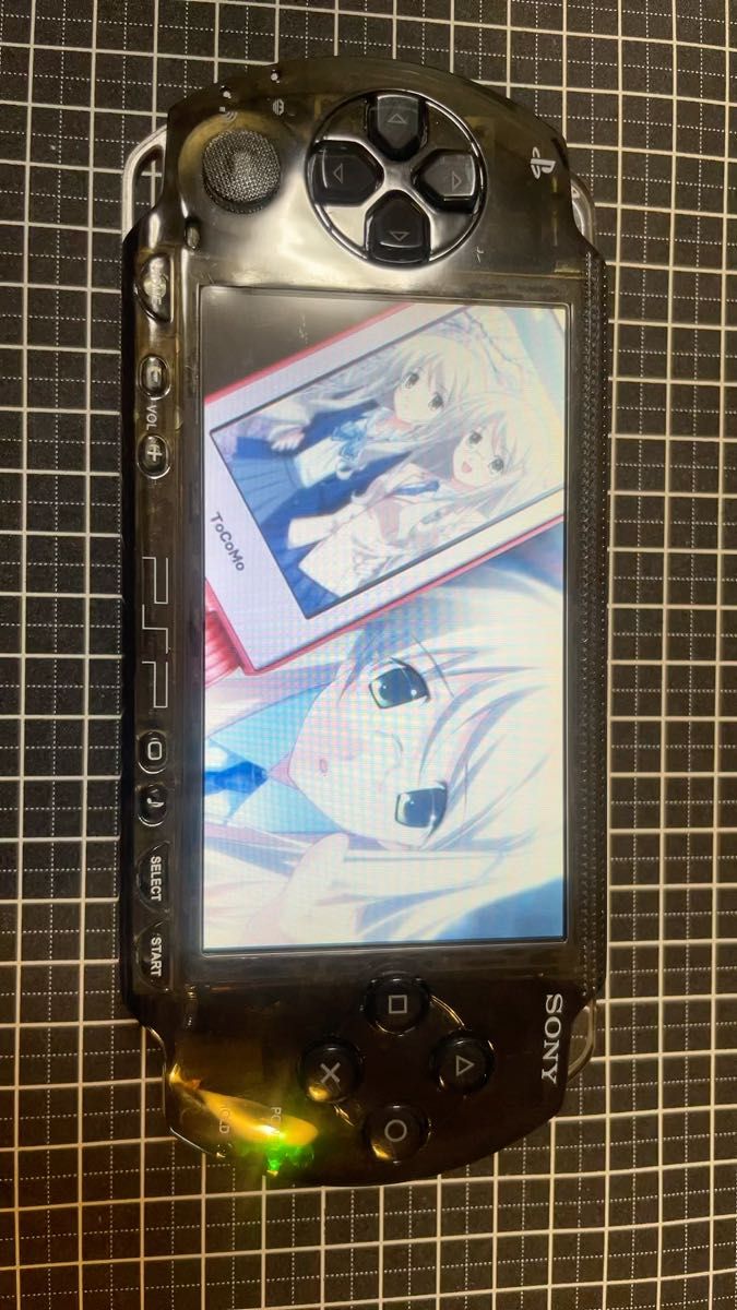 《クリアブラックカスタム》 PSP1000本体のみ 4Gメモリスティック内蔵 ディスプレイキレイ