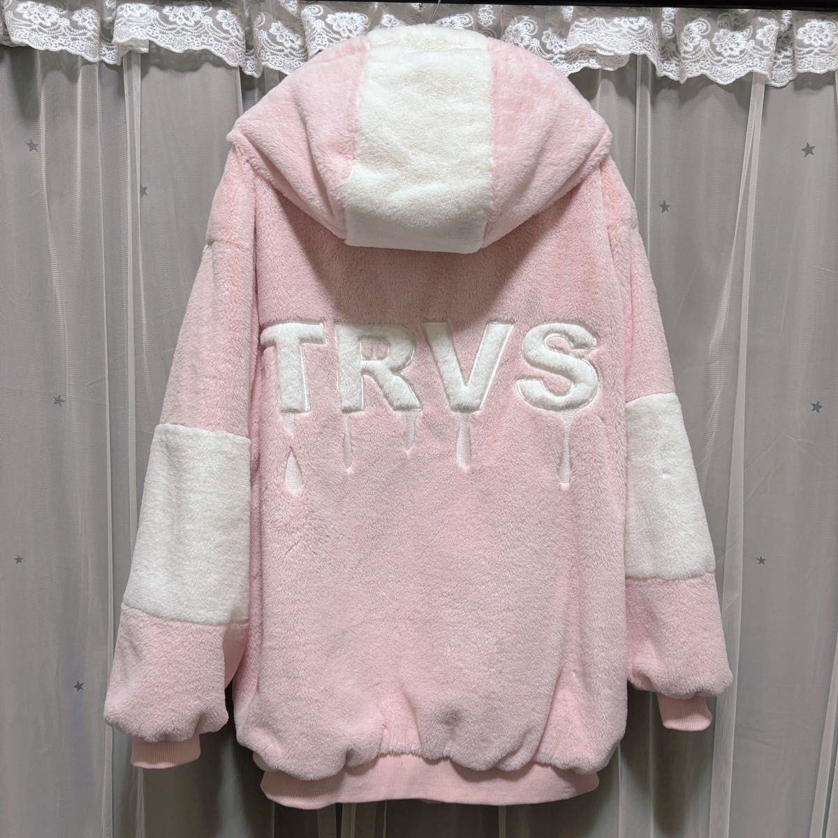 TRAVAS TOKYO もこもこパーカー ピンク アウター フーディ TRAVAS TOKYO もこもこパーカー ピンク アウター フーディ