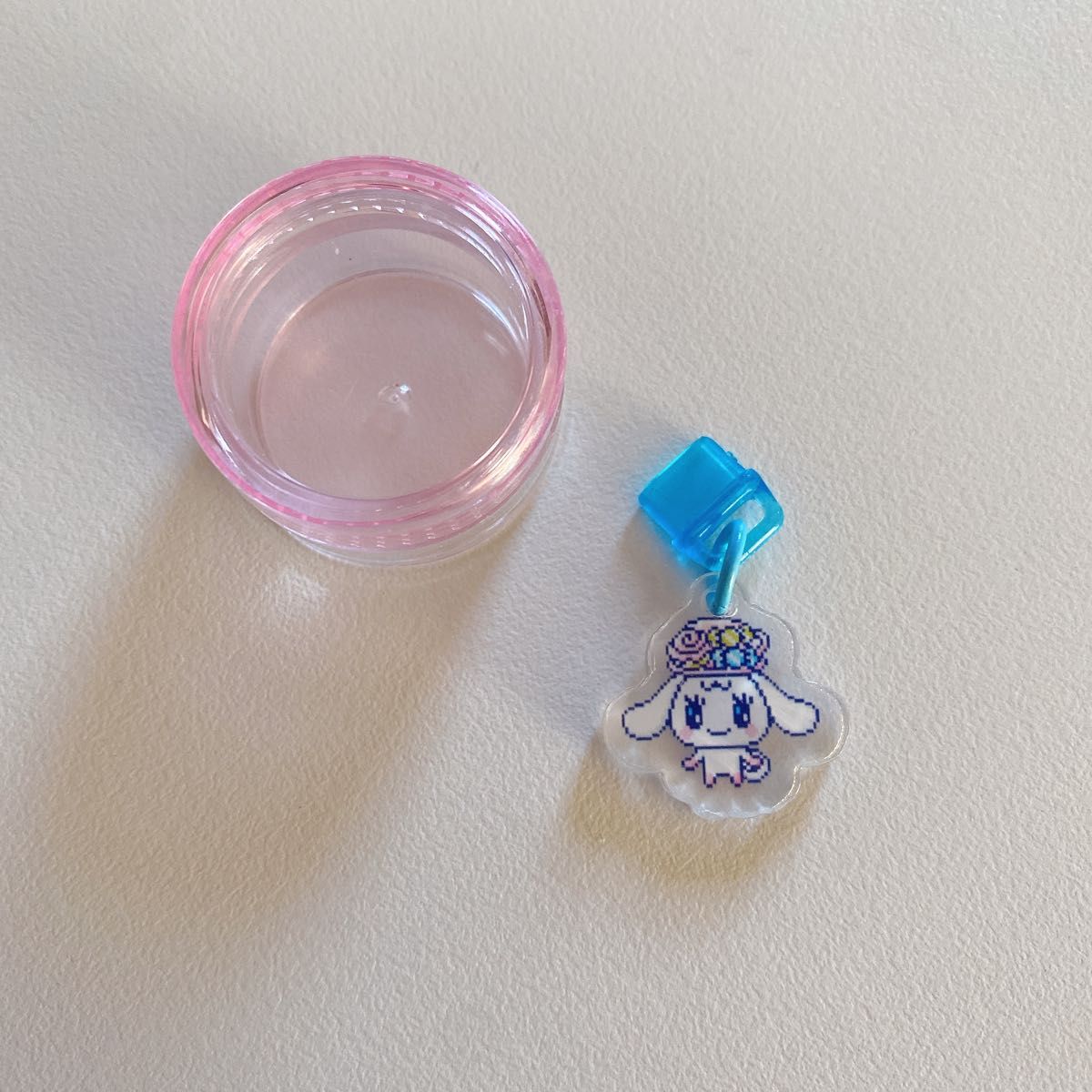 もりりっち サンリオ たまごっちユニ ダストプラグ アクリル もりりっち サンリオ たまごっちユニ ダストプラグ アクリル