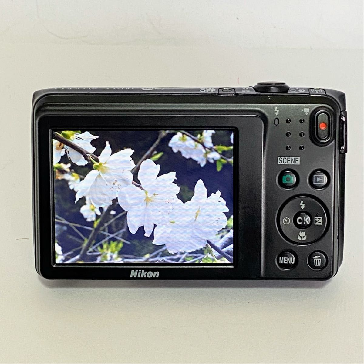 美品・稼動品】Nikon COOLPIX S3700 ニコン デジカメ SDカード付 美品・稼動品】Nikon COOLPIX S3700 ニコン デジカメ SDカード付