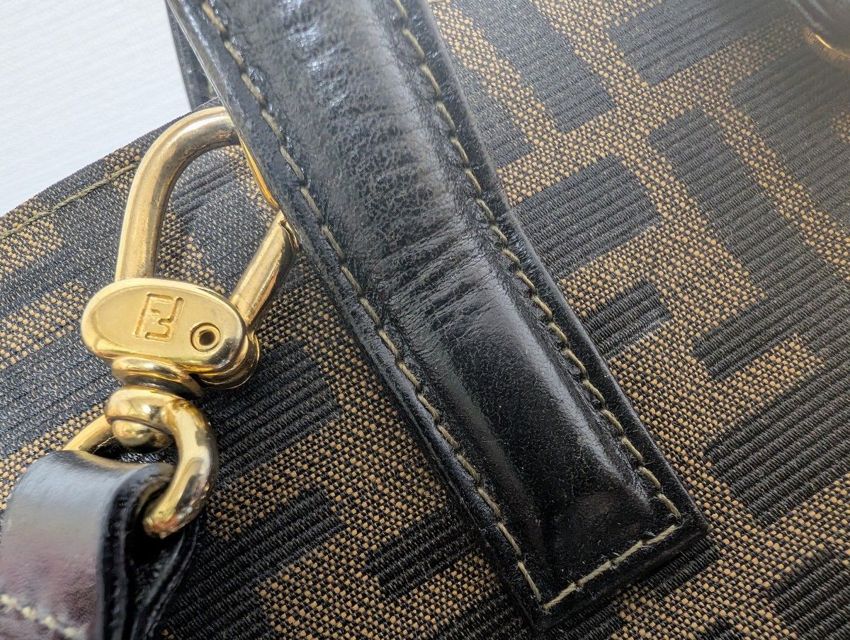 超激レア/美品』FENDI ズッカ ハンドバッグ 2WAY ショルダー 超激レア/美品』FENDI ズッカ ハンドバッグ 2WAY ショルダー