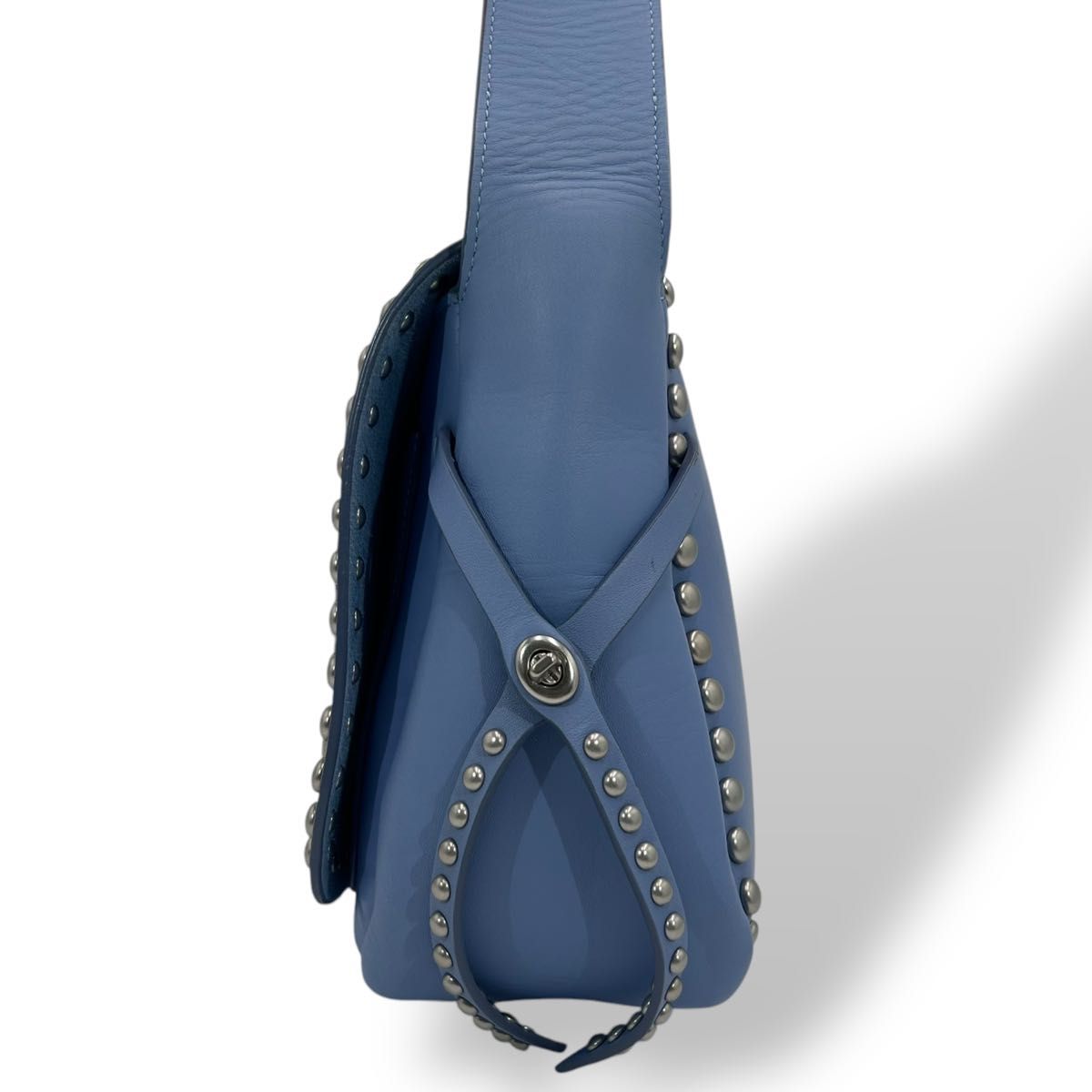 極美品 COACH コーチ ショルダーバッグ 本革 レザー 馬車ロゴ 極美品 COACH コーチ ショルダーバッグ 本革 レザー 馬車ロゴ