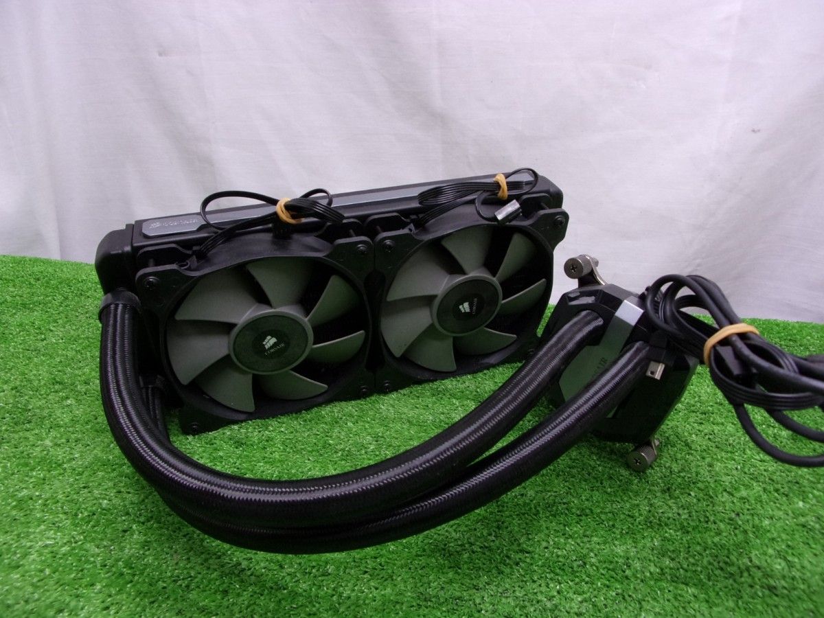 CPUクーラー 水冷式 Corsair 型番不明(R1284)|Yahoo!フリマ CPUクーラー 水冷式 Corsair 型番不明(R1284)|Yahoo!フリマ