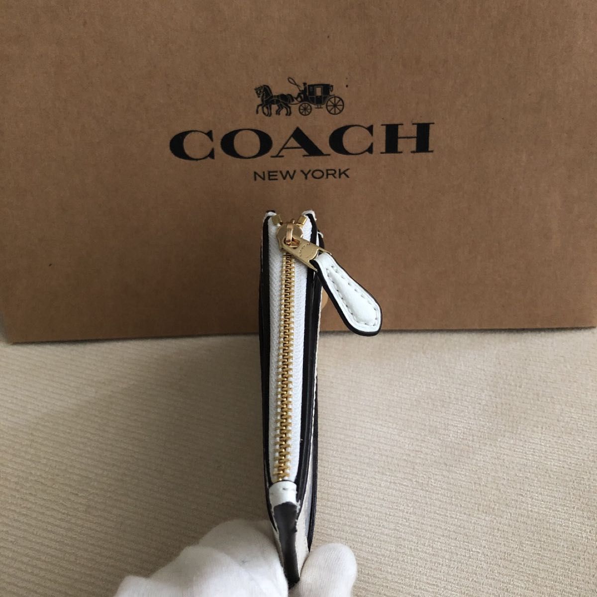 新品 COACH コーチ レザー コイン パス IDケース キーリング付き 新品 COACH コーチ レザー コイン パス IDケース キーリング付き