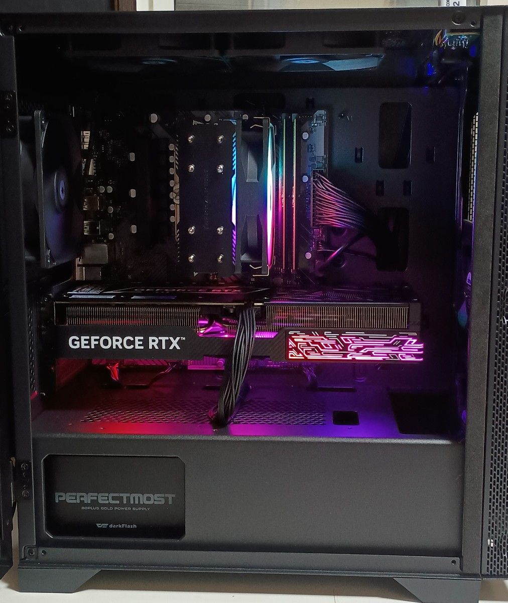RTX5070ti 新品パーツ構成 ゲーミングPC Ryzen7 9700x メモリ RTX5070ti 新品パーツ構成 ゲーミングPC Ryzen7 9700x メモリ