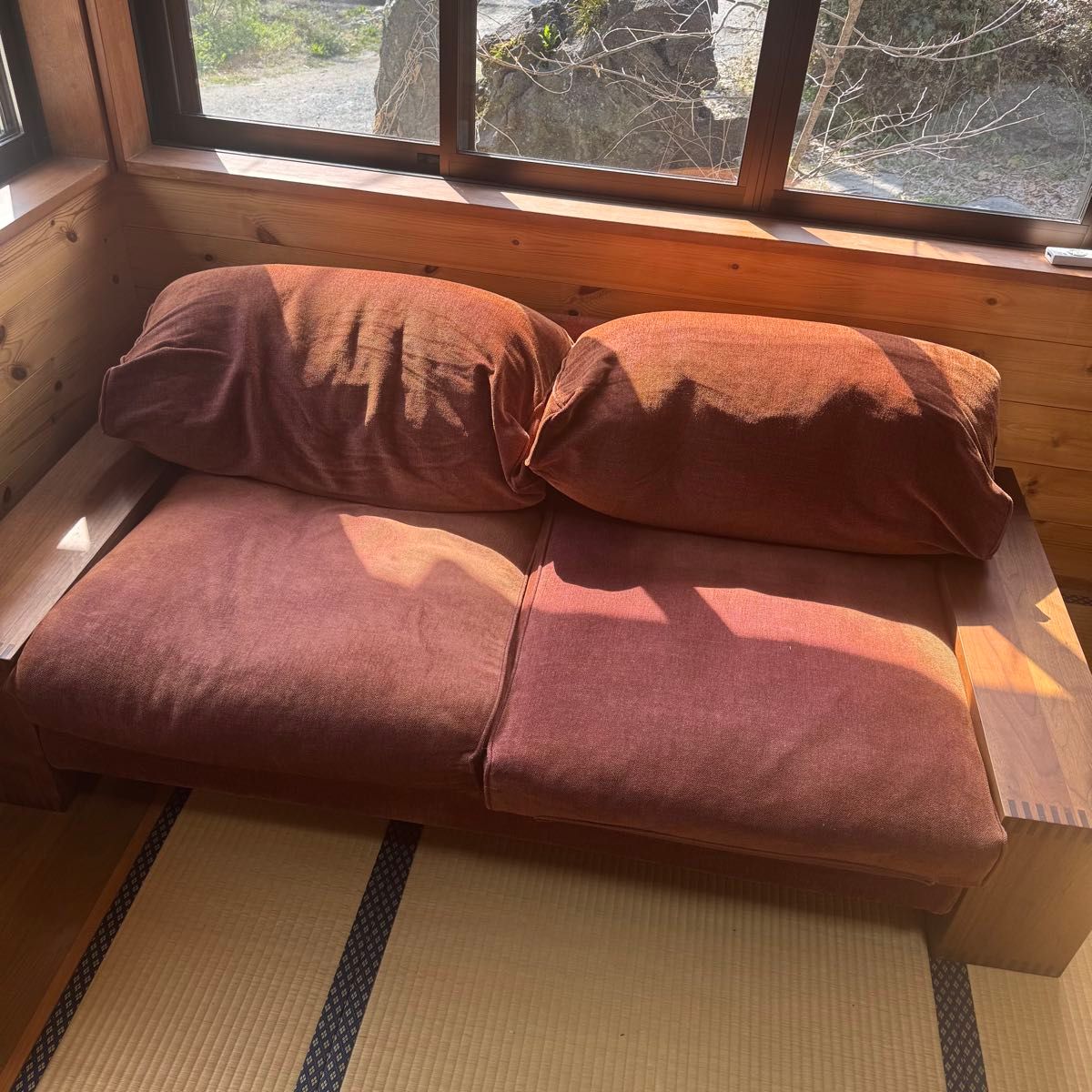 定価60万越え 日本最高級 匠ソファ TAKUMI 2〜3人用 PM SOFA 定価60万越え 日本最高級 匠ソファ TAKUMI 2〜3人用 PM SOFA