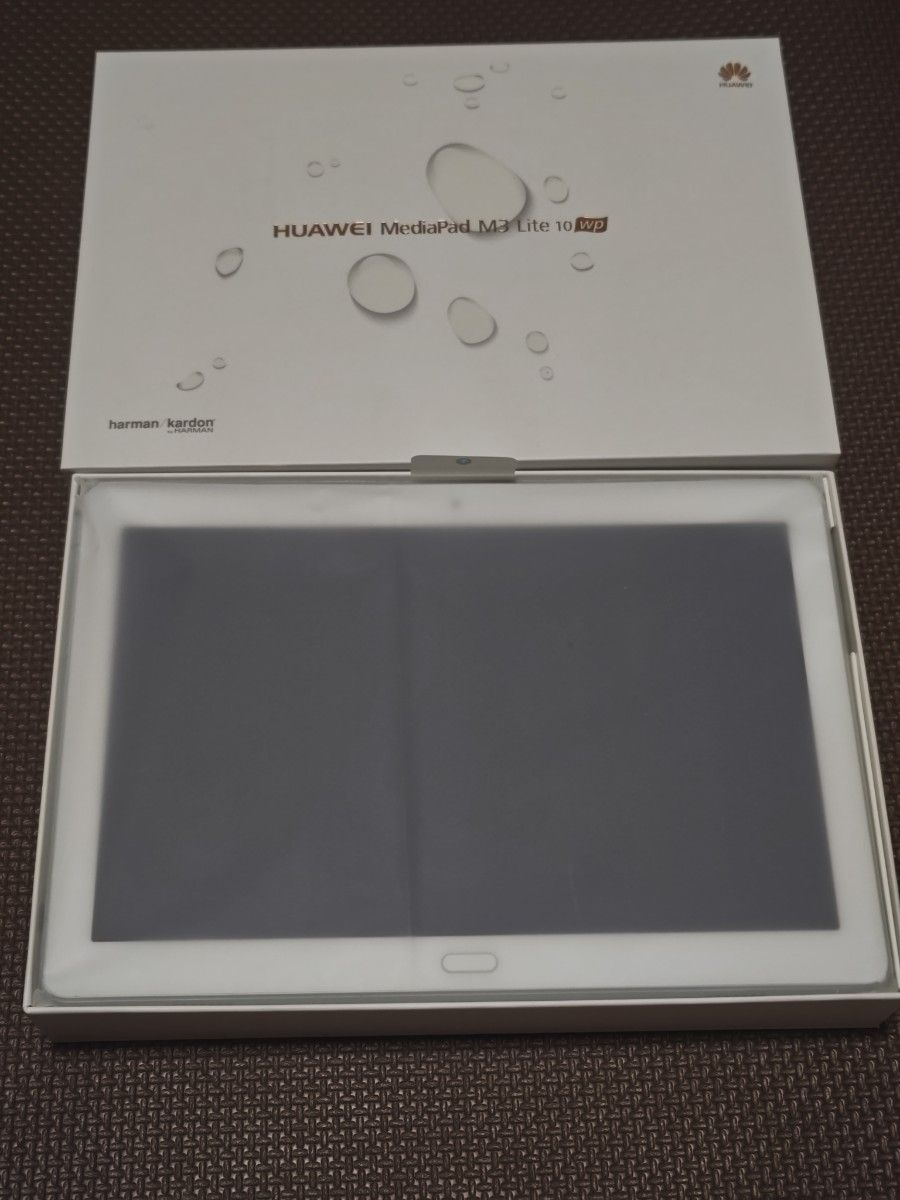 HUAWEI mediapad m3 lite 10 wp 付属品全て未使用 防水 HUAWEI mediapad m3 lite 10 wp 付属品全て未使用 防水